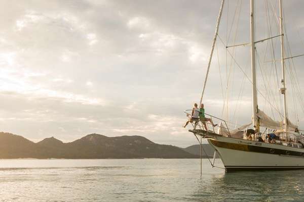 Wineglass Bay Signature Walk (6 day)
