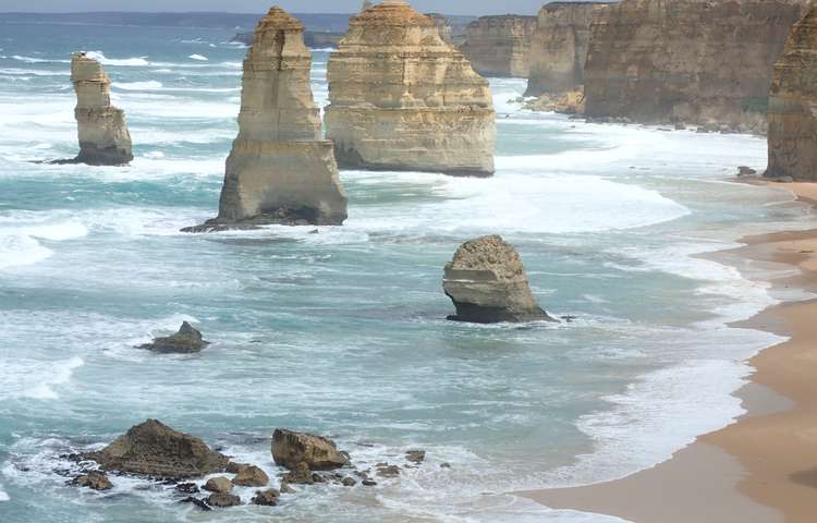 Twelve Apostles Lodge Walk