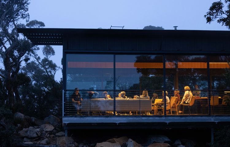 Outside image of Crescent Lodge