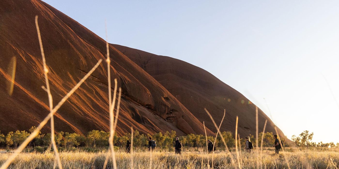 Uluṟu-Kata Tjuṯa Signature Walk | A five-day guided desert journey